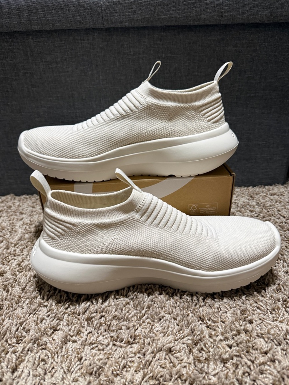 OOFOS OOmy Zen slip on shoes - Picture 2 of 6